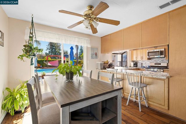 3636 Shenandoah Ct, Pleasanton, CA 94588