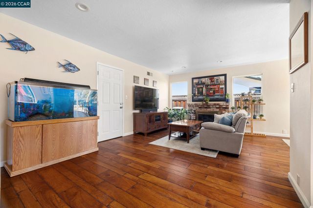 3636 Shenandoah Ct, Pleasanton, CA 94588