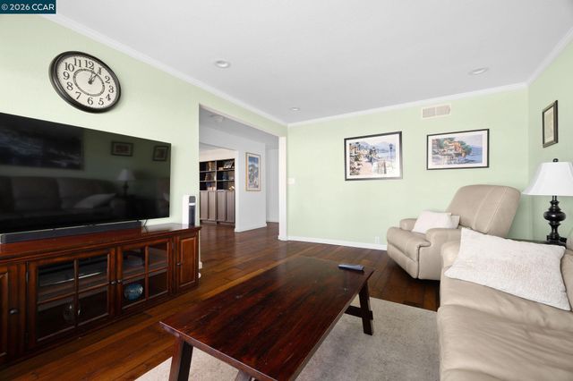 3636 Shenandoah Ct, Pleasanton, CA 94588