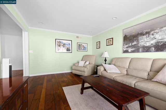 3636 Shenandoah Ct, Pleasanton, CA 94588