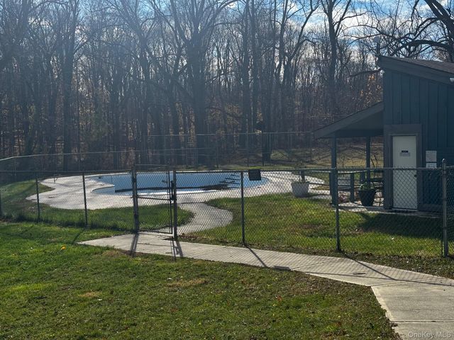 129 Sterling Street 129, Beacon, NY 12508