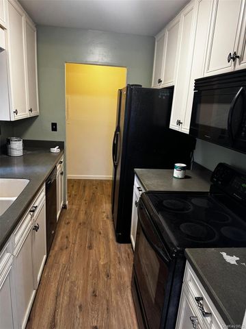 129 Sterling Street 129, Beacon, NY 12508