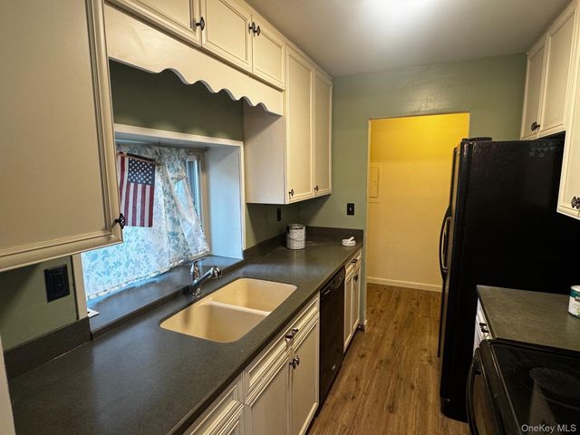 129 Sterling Street 129, Beacon, NY 12508