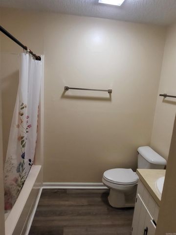 28 John Hancock Drive, Jacksonville, AR 72076