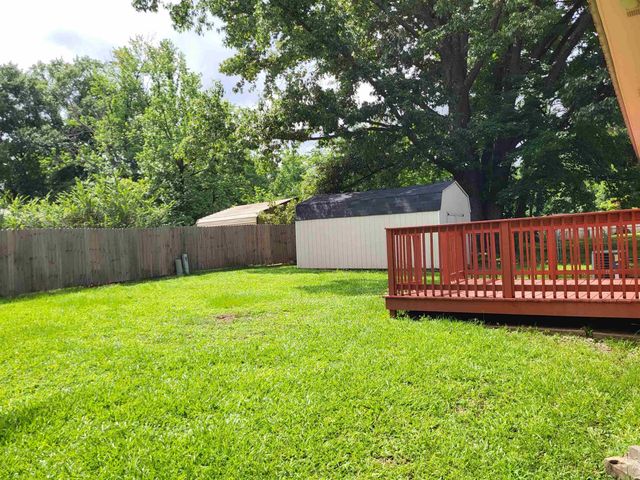 28 John Hancock Drive, Jacksonville, AR 72076