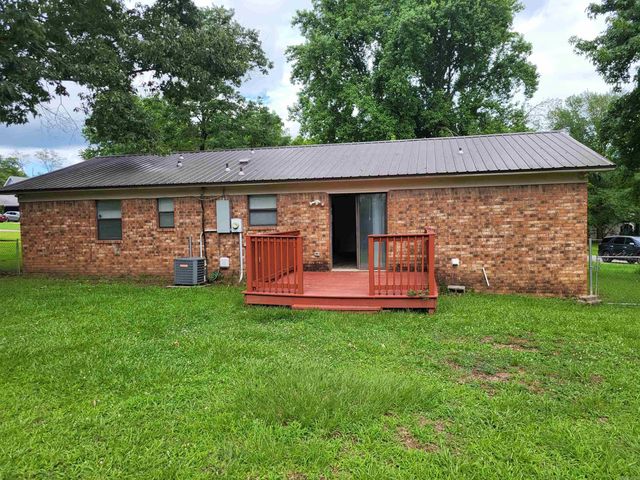 28 John Hancock Drive, Jacksonville, AR 72076