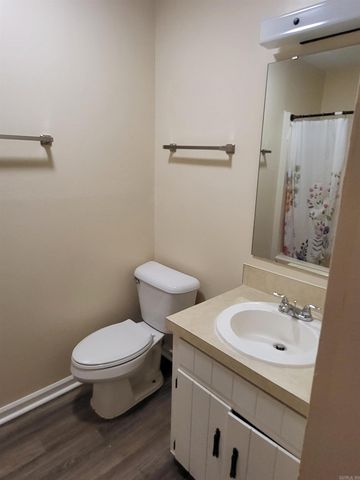 28 John Hancock Drive, Jacksonville, AR 72076