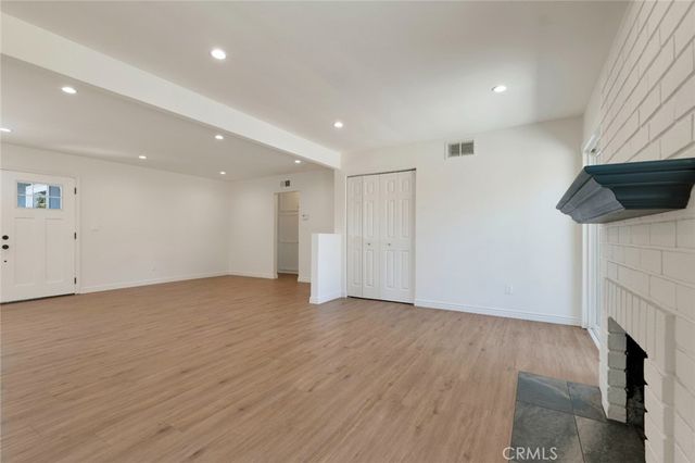 9943 Fullbright Avenue, Chatsworth, CA 91311