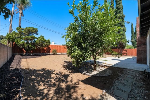 9943 Fullbright Avenue, Chatsworth, CA 91311