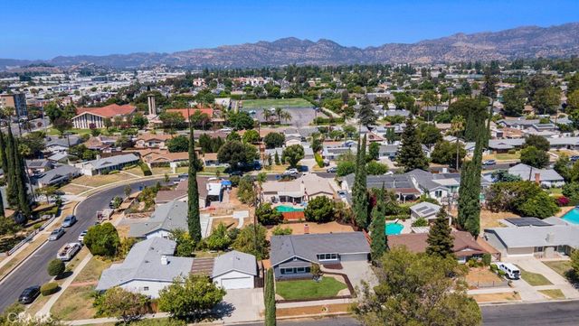 9943 Fullbright Avenue, Chatsworth, CA 91311