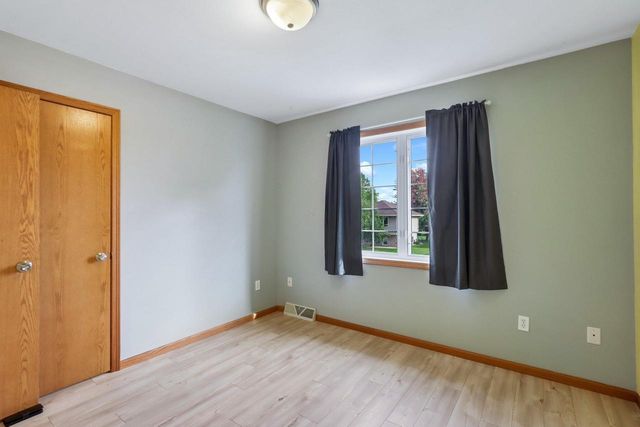 133 Shawn Avenue, Arlington, WI 53911
