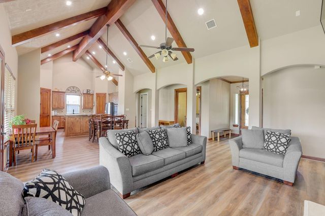 3145 Rolling Ridge Lane, Brenham, TX 77833
