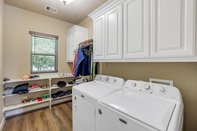 3145 Rolling Ridge Lane, Brenham, TX 77833