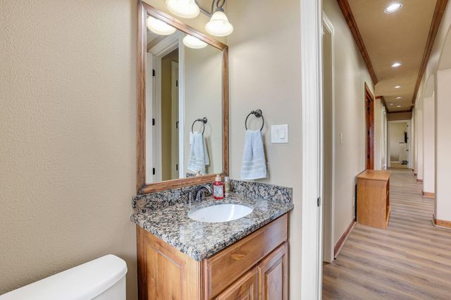 3145 Rolling Ridge Lane, Brenham, TX 77833