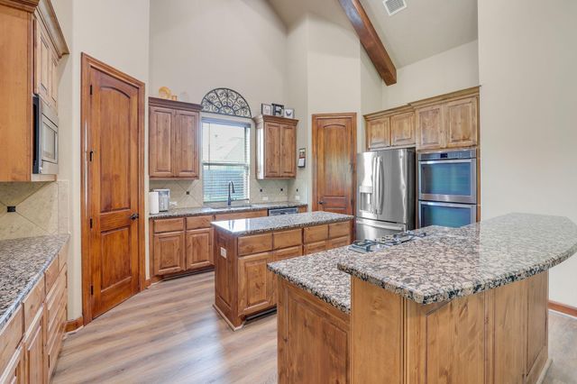 3145 Rolling Ridge Lane, Brenham, TX 77833