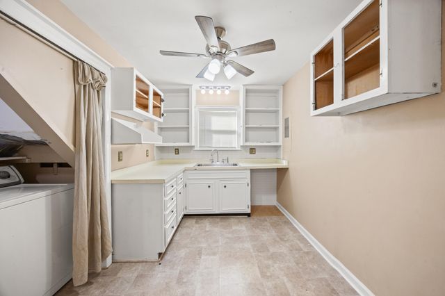 2115 Clays Mill Road, Lexington, KY 40503