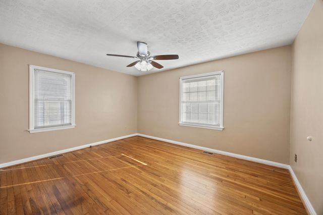 2115 Clays Mill Road, Lexington, KY 40503