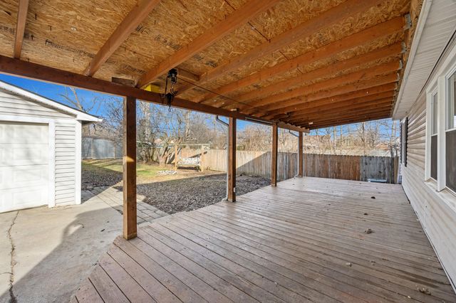 2115 Clays Mill Road, Lexington, KY 40503