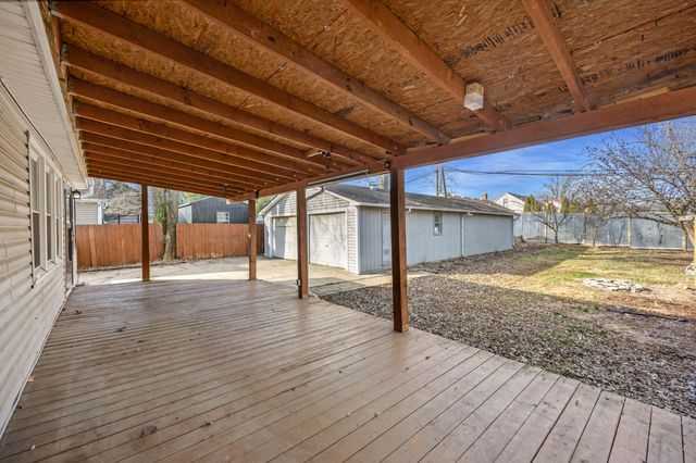 2115 Clays Mill Road, Lexington, KY 40503