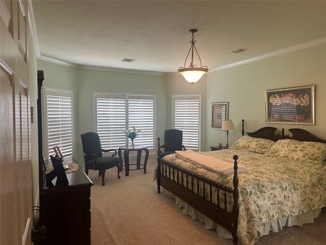 11824 Bellhurst Avenue, Oklahoma City, OK 73162
