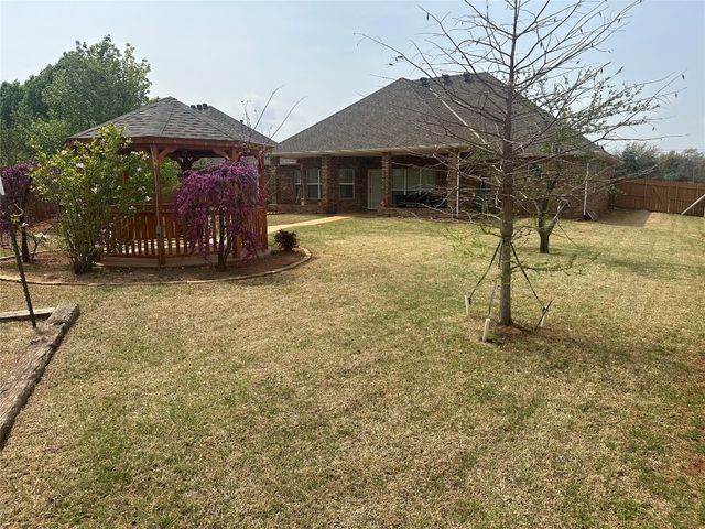 11824 Bellhurst Avenue, Oklahoma City, OK 73162