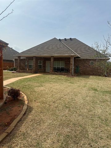 11824 Bellhurst Avenue, Oklahoma City, OK 73162