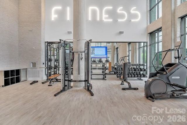 2020 W Morehead Street XM, Charlotte, NC 28208