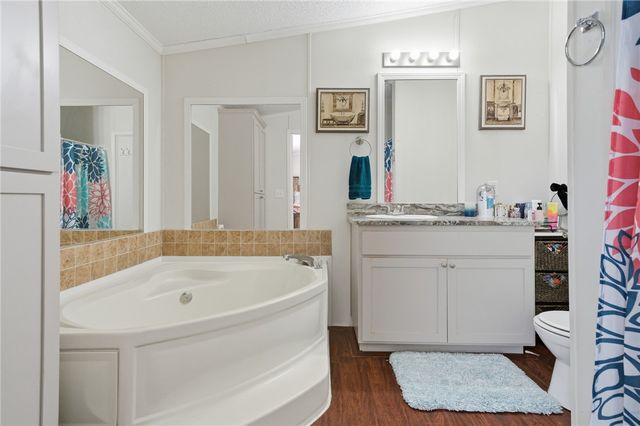 2222 Demory Lane, Aransas Pass, TX 78336