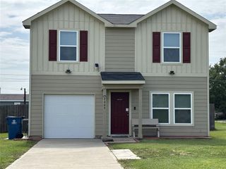 2009 6th Street, Hempstead, TX 77445