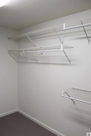 265 Green Oaks lane, Benton, KY 45025