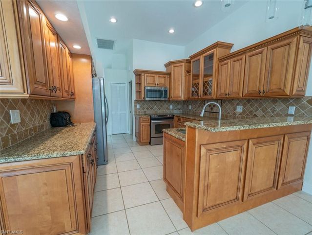 11394 Waterford Village DR, Fort Myers, FL 33913