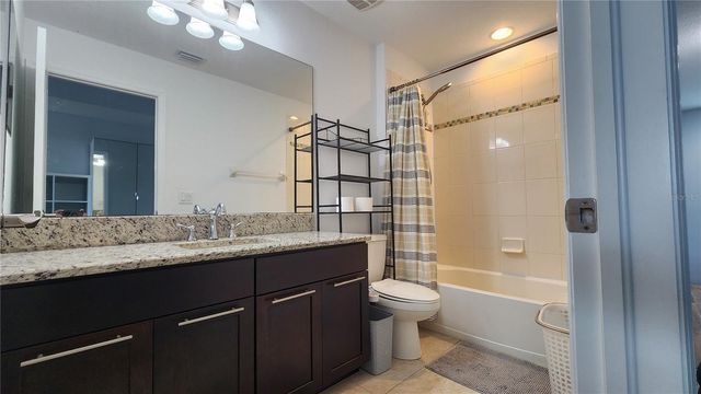 10659 GLENCORSE TERRACE, Bradenton, FL 34211