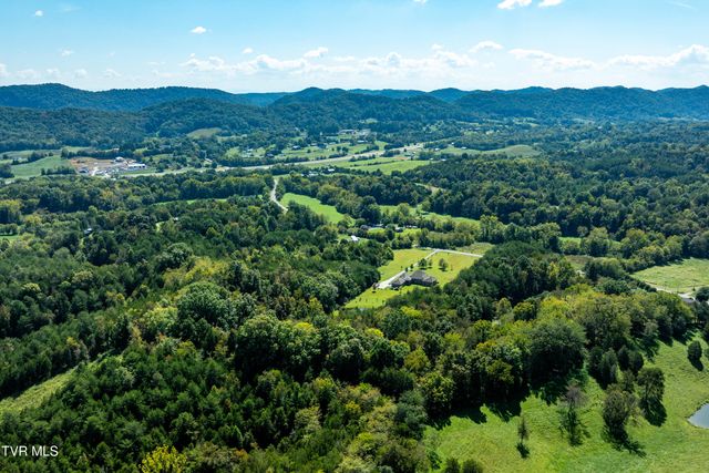 607 Choptack Road, Rogersville, TN 37857