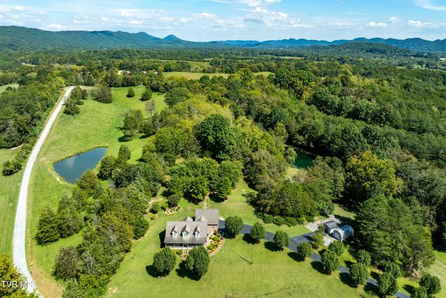 607 Choptack Road, Rogersville, TN 37857