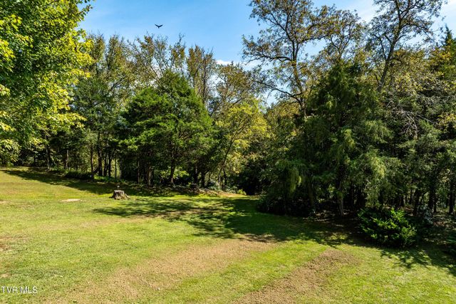 607 Choptack Road, Rogersville, TN 37857