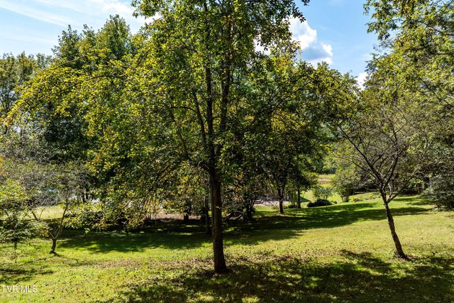 607 Choptack Road, Rogersville, TN 37857