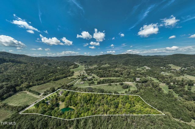 607 Choptack Road, Rogersville, TN 37857