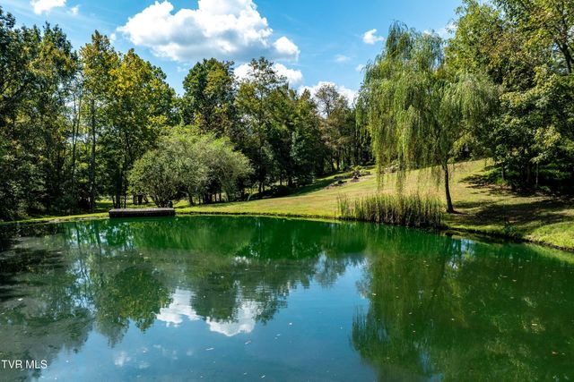 607 Choptack Road, Rogersville, TN 37857