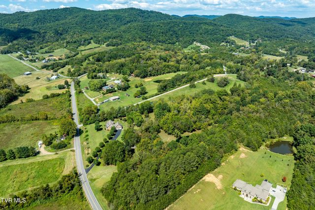 607 Choptack Road, Rogersville, TN 37857