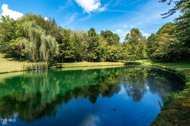 607 Choptack Road, Rogersville, TN 37857