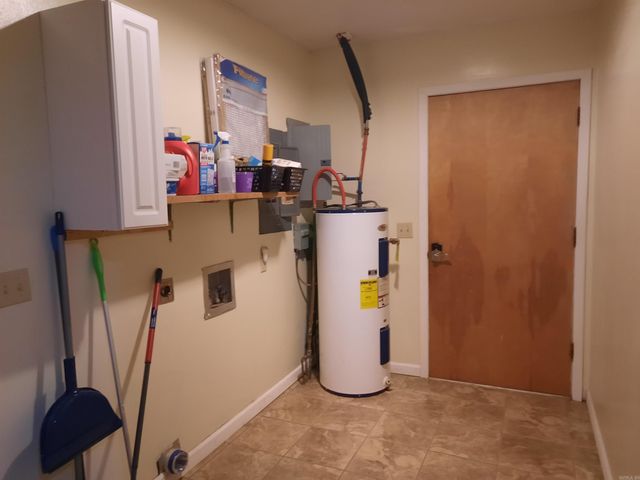 506 Hell Creek Road, Mountain View, AR 72560