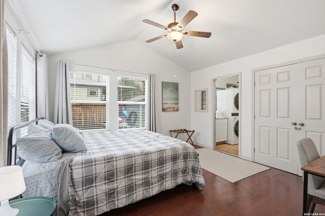 208 MISSION ST, San Antonio, TX 78210