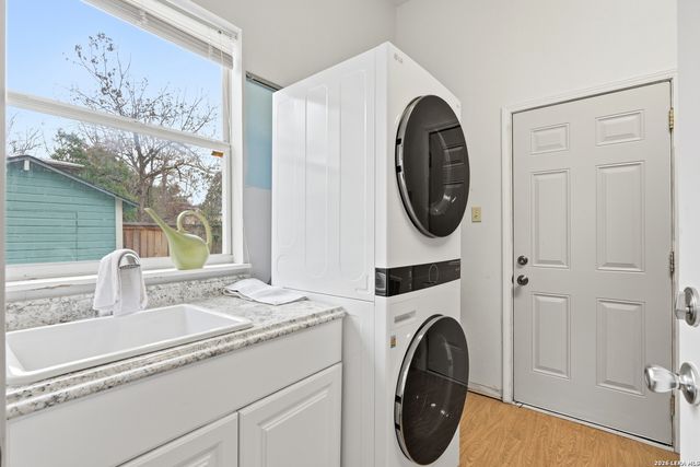 208 MISSION ST, San Antonio, TX 78210