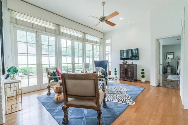 6122 Piping Rock Lane, Houston, TX 77057