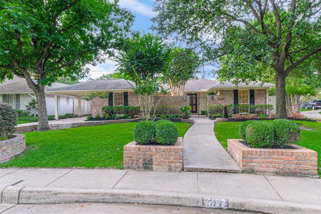 6122 Piping Rock Lane, Houston, TX 77057