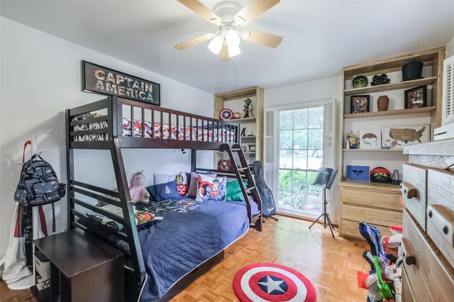 6122 Piping Rock Lane, Houston, TX 77057