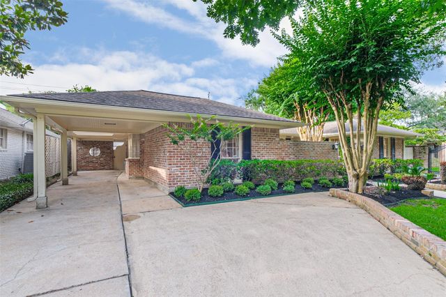 6122 Piping Rock Lane, Houston, TX 77057