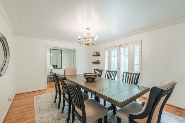 6122 Piping Rock Lane, Houston, TX 77057