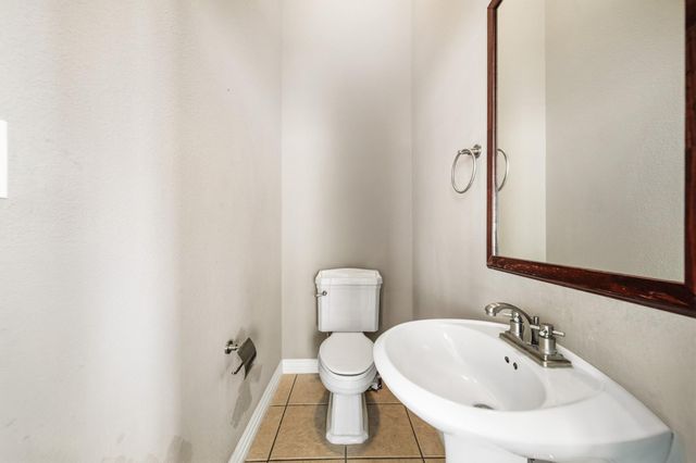 5519 Kiam Street, Houston, TX 77007