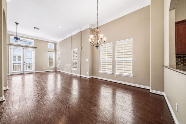 5519 Kiam Street, Houston, TX 77007